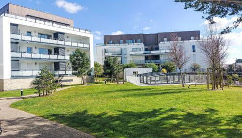 Apartment Grand Balcon- Piscine et proche du Port by Interhome - Foto 3