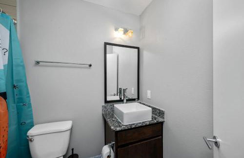 Central 1BR with Free Parking Near Med Center & NRG Stadium - Foto 6