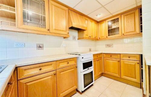 Castle Donington 5 Bed House 2 Baths Near EMA And Donington Park - Foto 8