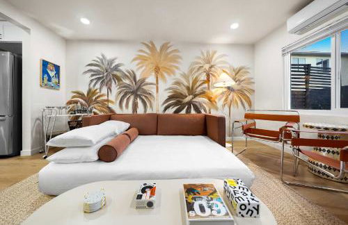 Explore North Park Chic 2br with Fire Pit Sleeps 6 - Foto 15