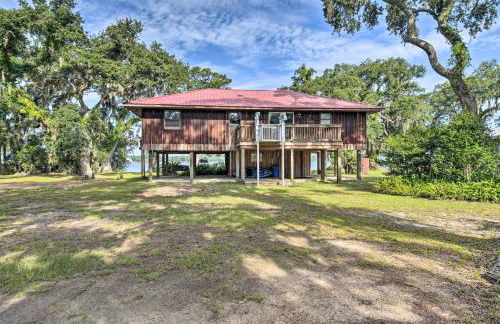 Waterfront Retreat, Near Fishing and Boating! - Foto 32