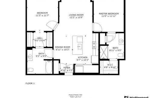 The Urban Oasis Garage Parking Walk-In Shower - Foto 53