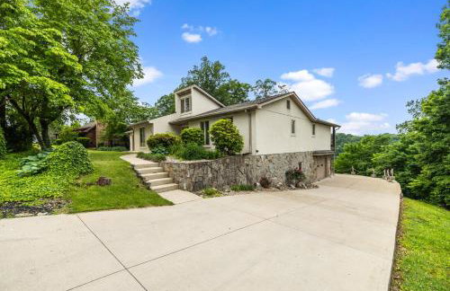 Grande Villa – Lake Cumberland View • Hot Tub • Game Room • Walk to Boat Ramp ➠ 389 - Foto 6