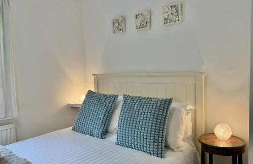 3 Bed Cottage in Central Topsham overlooking the River Exe with Parking - Foto 6