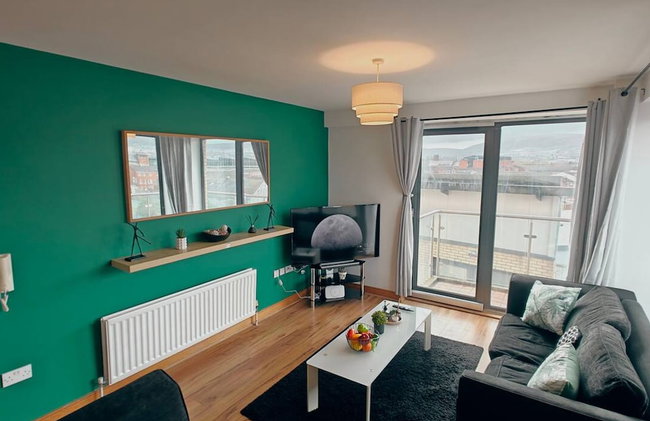 2BR Mountain View City Centre - Photo 19