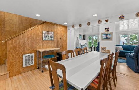 Cottage with Private Lake Access! Short distance to town - Foto 6