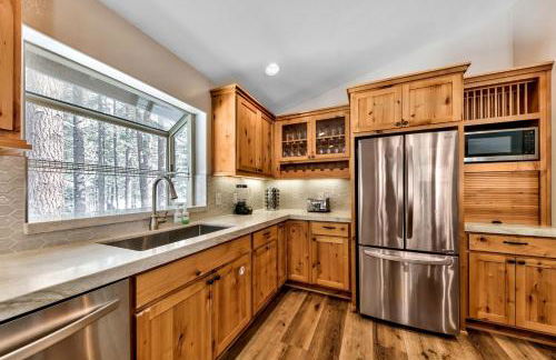 Grand Cabin Paradise - Beautiful Yard BBQ Forest - Foto 2