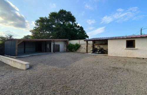 GITE A THEME D-DAY - situé à 15mn d'Omaha Beach - Animaux OK - Terrain clos - Aucuns voisins - WIFI - Foto 50