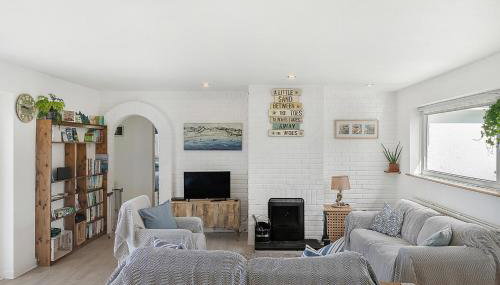 Stunning House Seconds from beach, Sleeps up to 12 - Foto 3