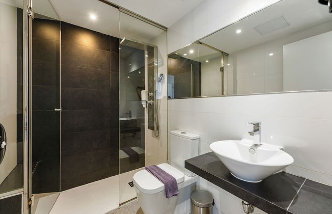 Bristol Sunset Beach - Holiday Apartments - Photo 39