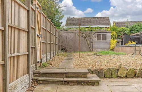 Sedgley-Wolverhampton-Contractors -4 beds-Parking - Foto 24