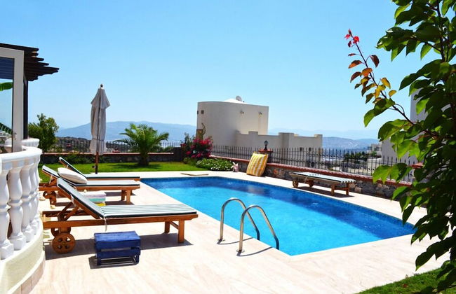 3 Bedrooms Apartment Lake View 5 by Likya Global - Photo 25