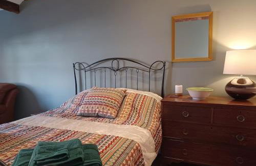 The Studio Loft - A cosy town centre apartment - Photo 6