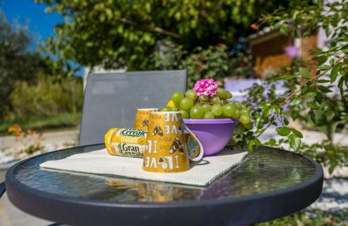 Studio apartman u kući s bazenom - Foto 3