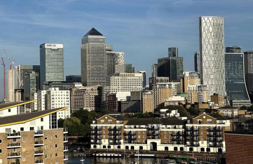 Spacious 1-bed Apartment Limehouse Marina - Foto 2