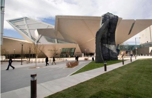 Guest Suite With Kitchenette And A 5 star Location - Photo 7