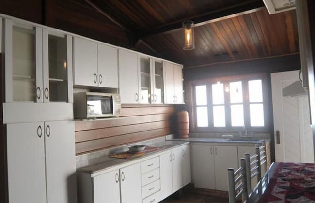 CASA DE MADEIRA - Photo 8