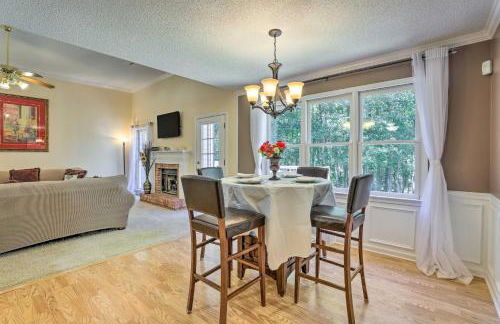 Peaceful Dallas Home with Deck and Charcoal Grill - Foto 8