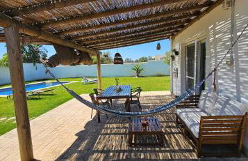Las Casitas de la Barrosa con jardín y piscina - Foto 51