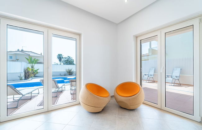 Villa Ribeiro by HelloVacations - Foto 17