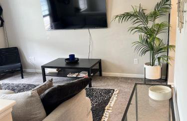 Charming 3 bedroom house with deck in awesome Elsmere - Foto 12