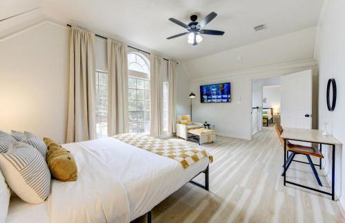 Amazing Getaway Home - 4 Bedrooms 2,5 Baths - West Houston, Katy, Richmond - Huge Pool, Mini-Golf, PingPong, Billards, BBQ, Katy Asian Town, Typhoon Waterpark, King Bed - Foto 44