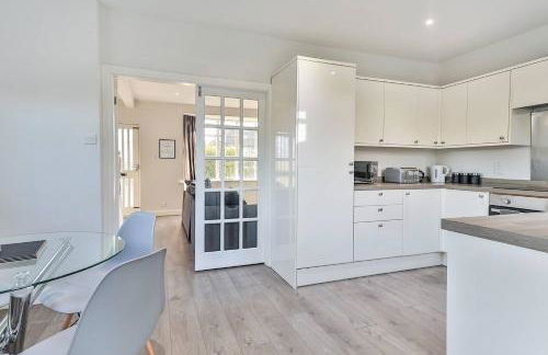 Newly Extended 3 Bed Family home Near Graves Park - Foto 10