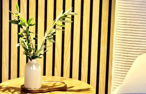 Komfort-Studio in Oberwinter bei Bonn - mit PlayStation 4 - Foto 3