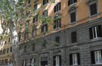 Vatican Townhouse - Photo 1