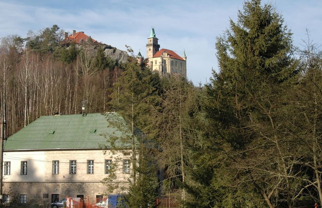 House With the Pool and Fenced Garden, Great View at Trosky Castle - Photo 20