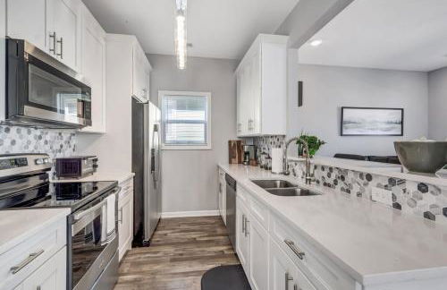 The Modern Mainstay at Barefoot Bay - Foto 7