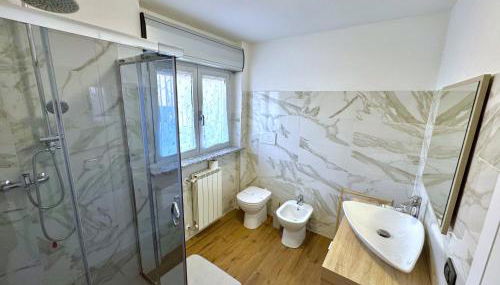 Appartamento privato con jacuzzi - Photo 4