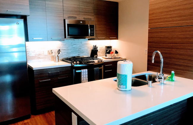 Resort Style Suites in Downtown LA - Foto 20