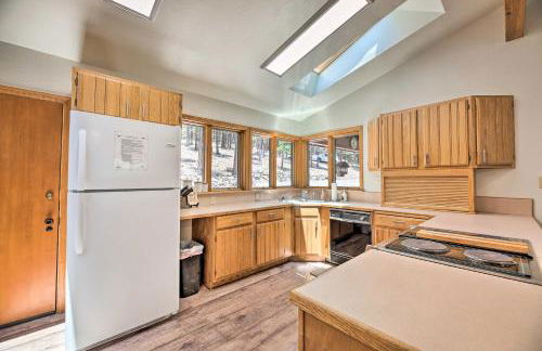 Hike, Bike and Ski, 12 Mi to Slopes Serene Cabin - Foto 10