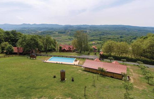 Four-Bedroom Holiday Home In Novi Marof - Foto 17