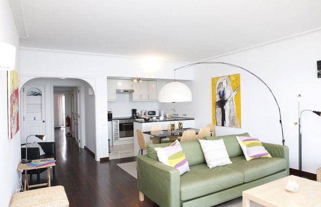 Remarkable view over Cascais Bay - Photo 15