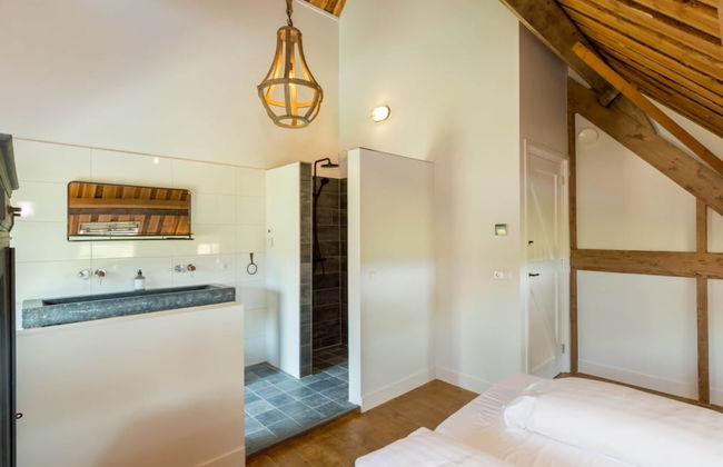 Family House With an Ideal Location, Private Terrace, Garden and Sauna - Foto 7