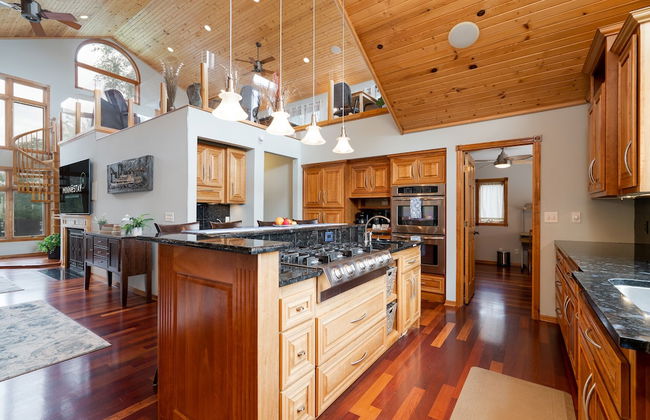 Manor on the River - Whole House - Photo 26