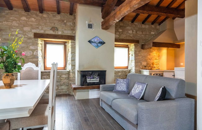 Tranquil Farmhouse in Sestino - Photo 8