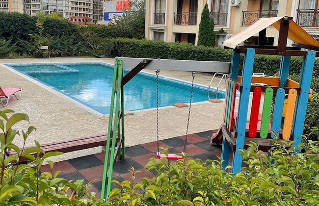 Menada Villa Astoria - Photo 11