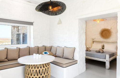 Mykonos Supreme Comfort Suites & Villas - Photo 18