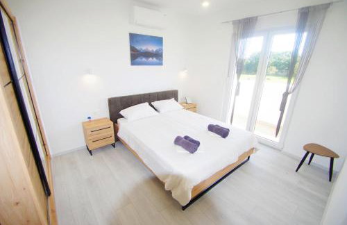 Villa with private pool in village Šišan - Foto 28