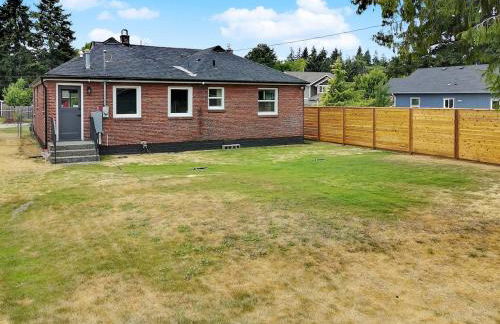 Spacious Comfy Home 2br, 2ba - 9 min to Tacoma Dome - Foto 17