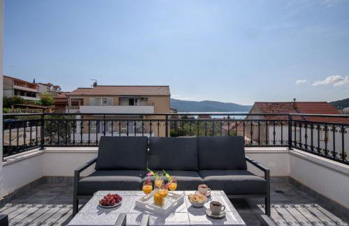 Villa Barbara & Zoran with heated swimming pool - Photo 32