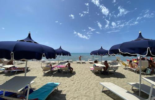 Mare a 2min - Casa con Piscina e Posto in Spiaggia - Parcheggio - Foto 3
