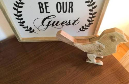 Entire Enchanting, Light-Filled 1830 Farmhouse - Foto 38