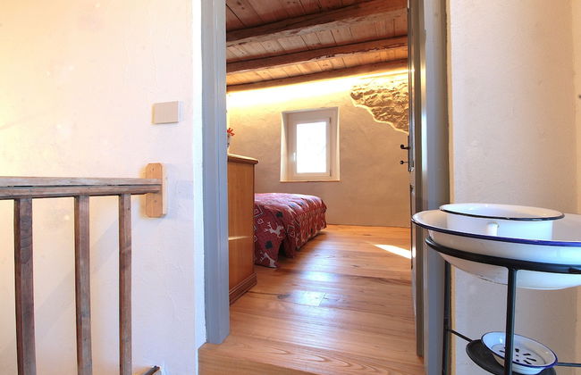 Baita Tersilia Near Lake And Mountain - Photo 4