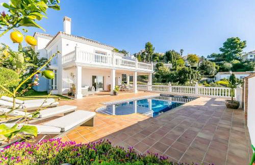 88-Exclusive Villa with Private Pool in Mijas, Malaga - Photo 1