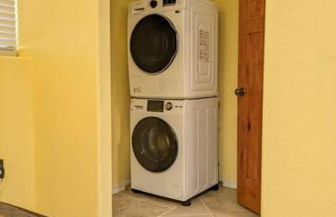 Guesthouse w/ private access and patio - Foto 6