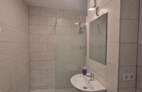 Berlin Central Premium Apartments for Groups - Photo 60